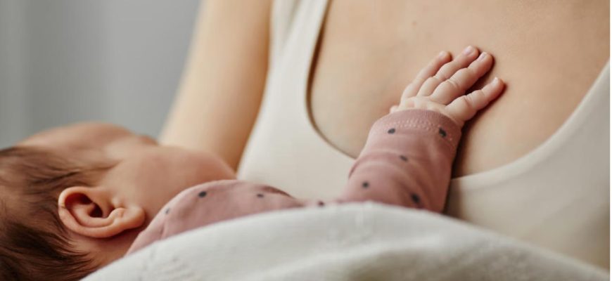 Помилки грудного вигодовування, які призводять до лактостазу