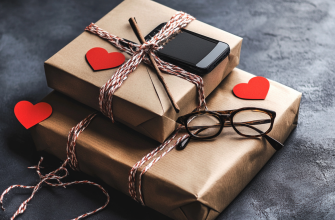 Привітання з днем народження чоловіку від дружини своїми словами - найкращі побажання