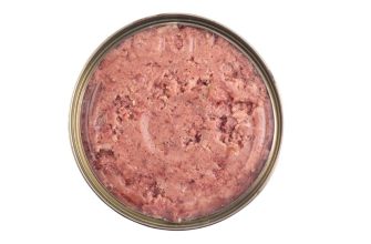 Вологий корм для собак: користь, види та поради з годування