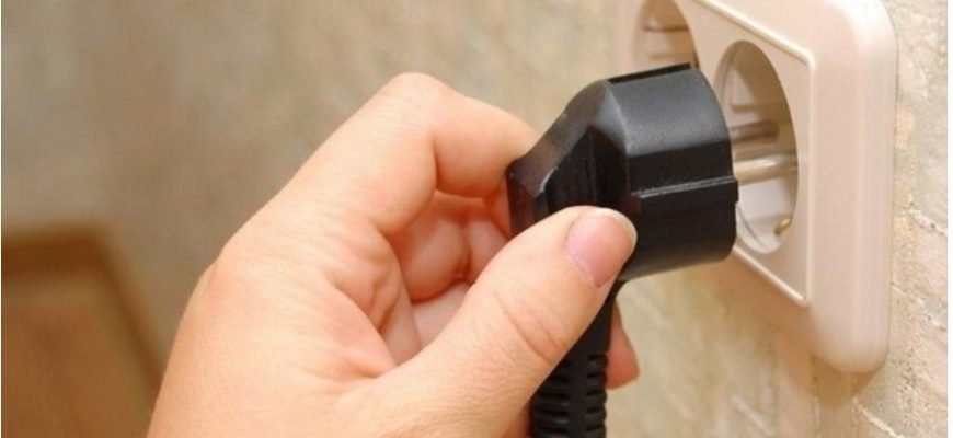 Яку техніку потрібно вимикати з розетки якщо не користуєшся